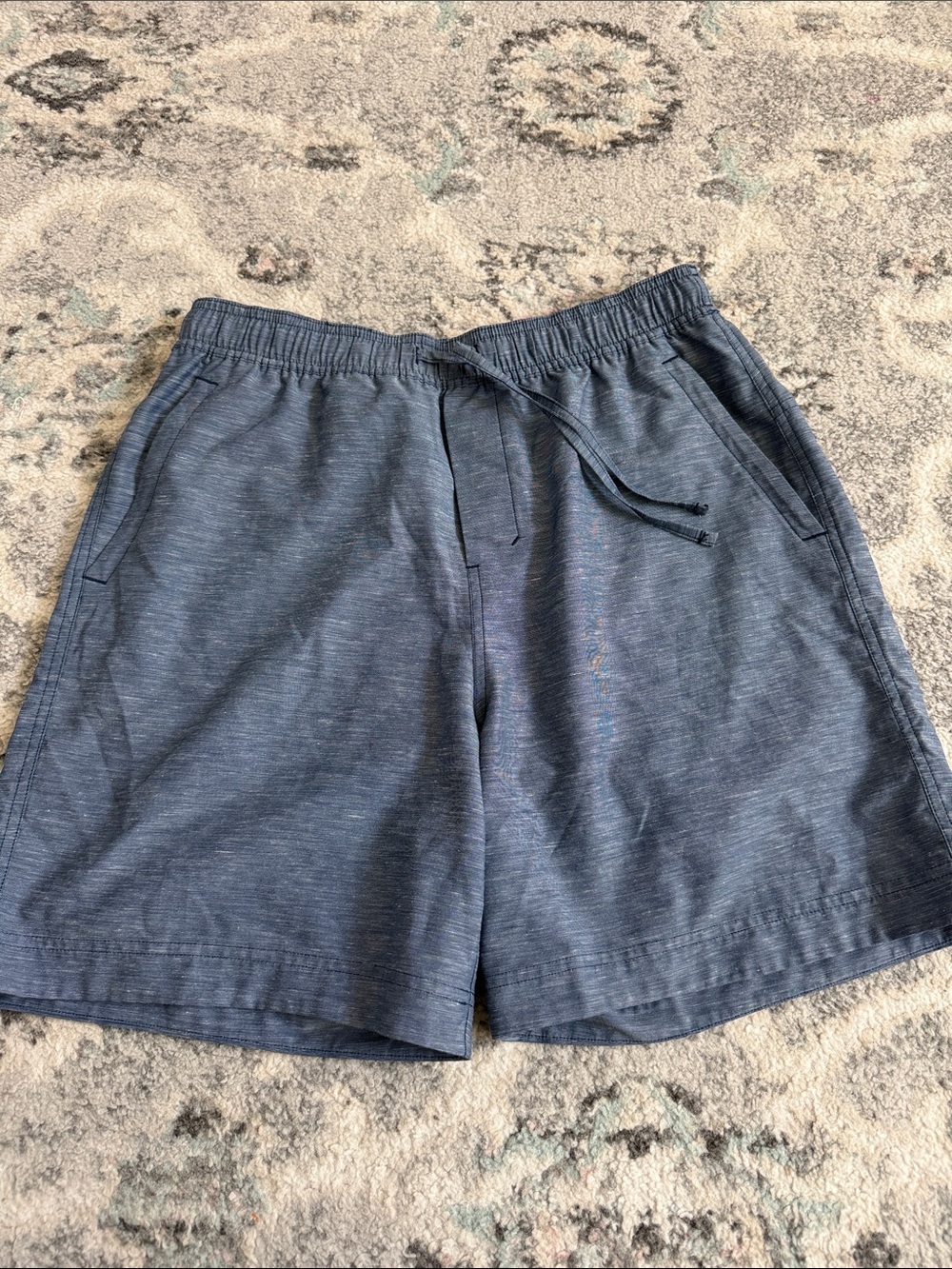 Men’s Lululemon LuluLinen Pull On Shorts in Iron Blue Heathered 7" Performance